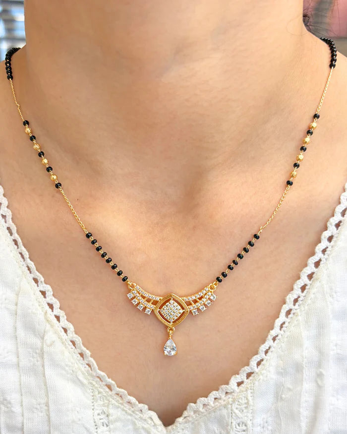 Geometric Gold Mangalsutra