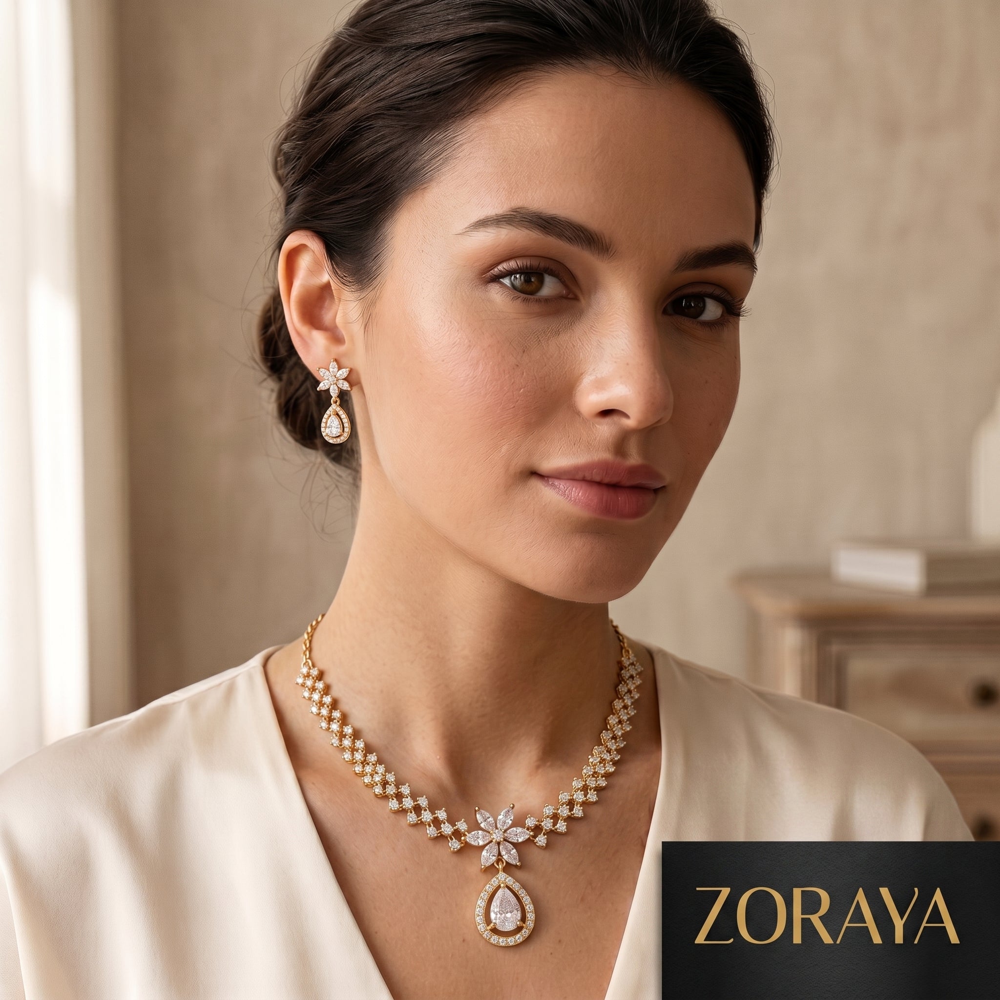 Zoraya Luxury Teardrop Necklace Set