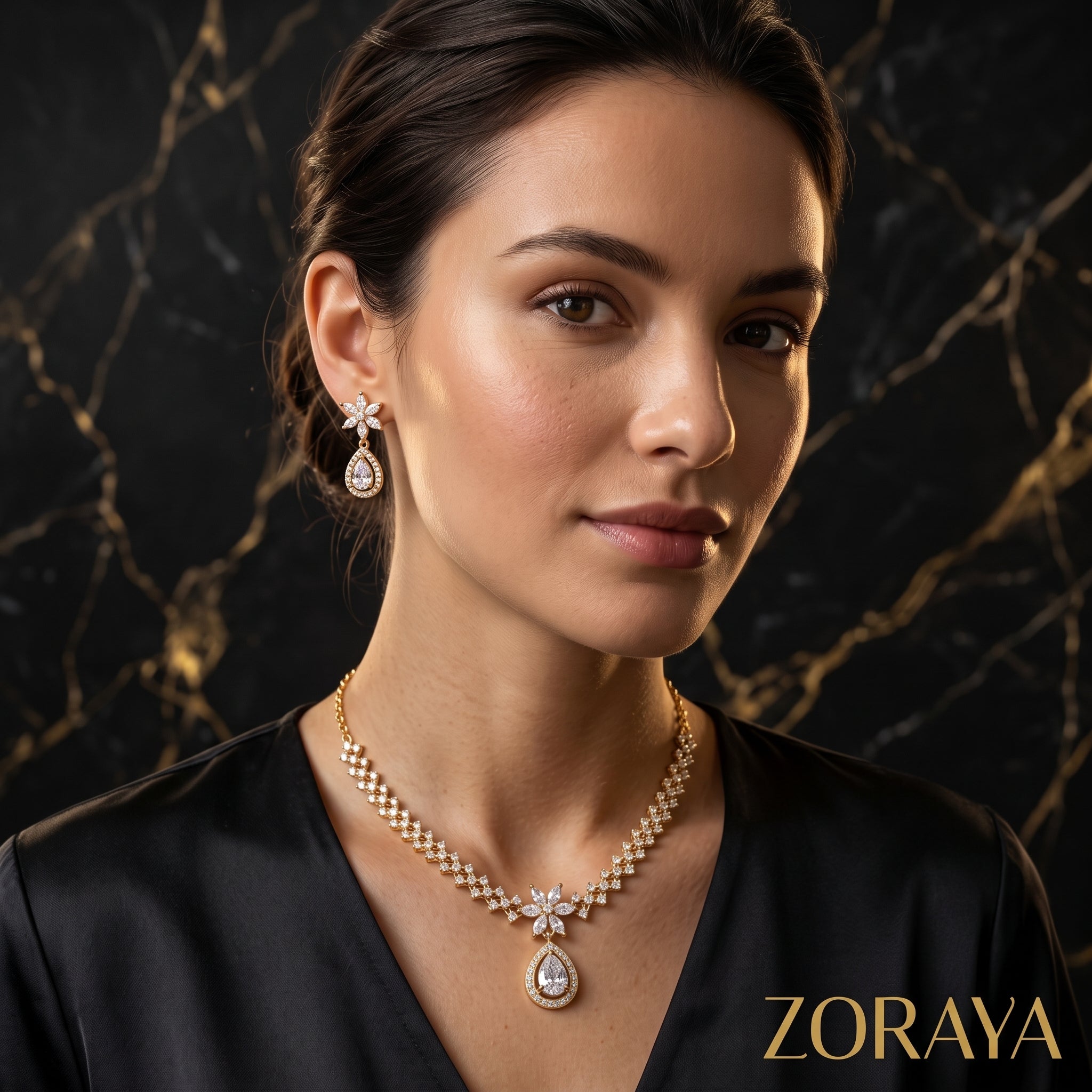 Zoraya Luxury Teardrop Necklace Set