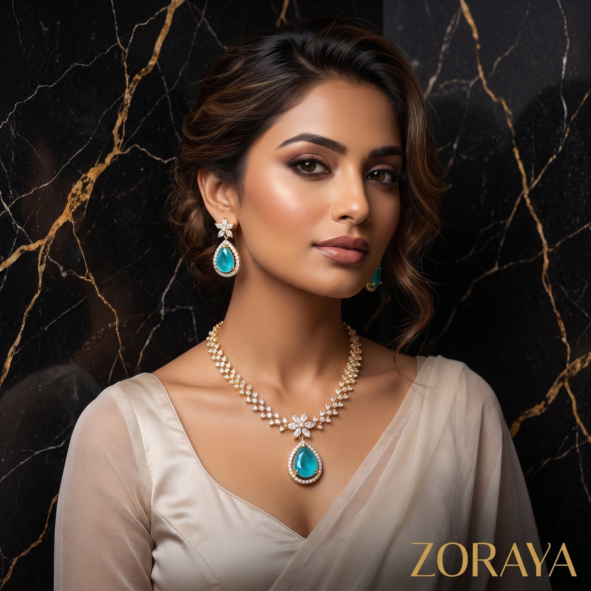 Zoraya Emerald Teardrop Necklace Set