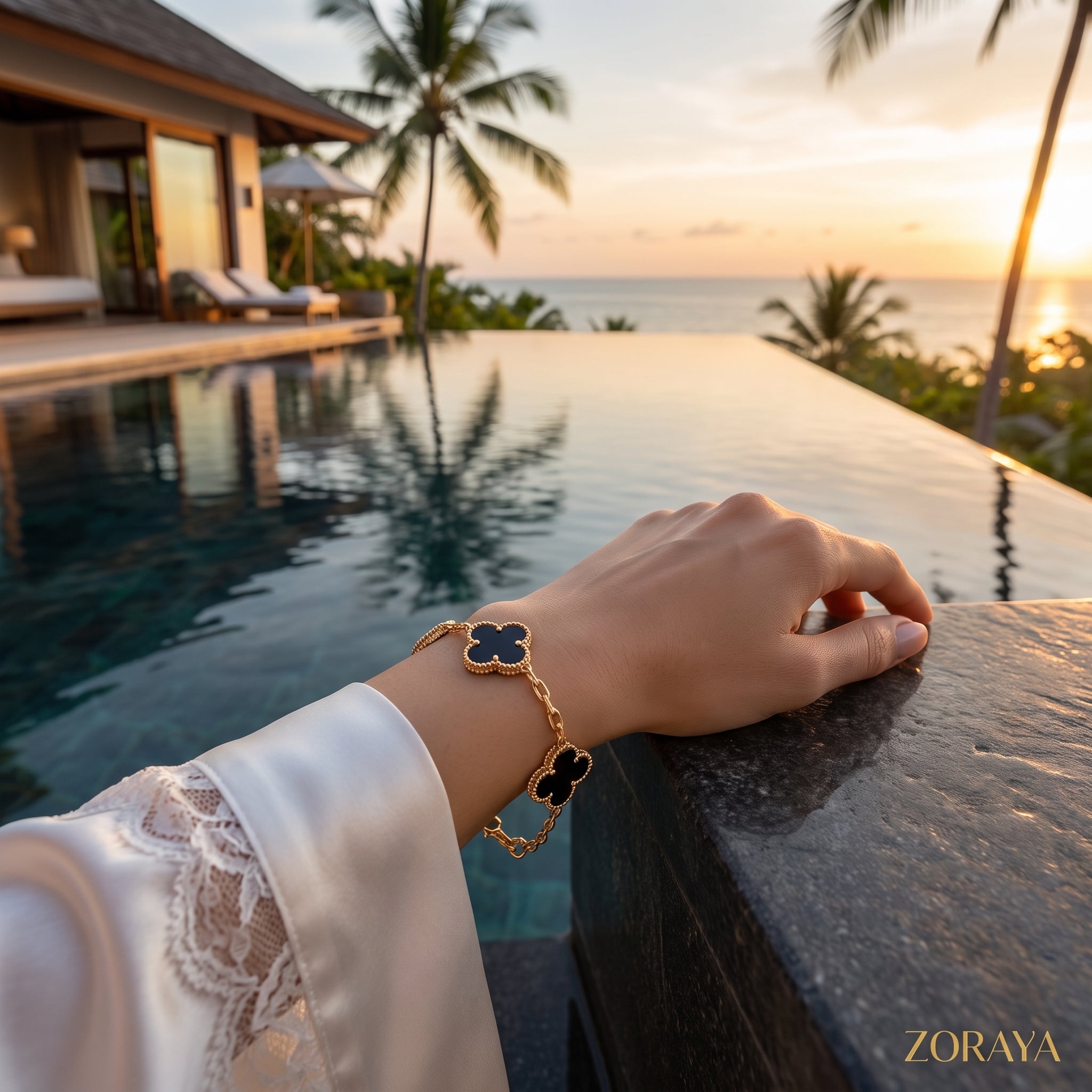ZORAYA Midnight Clover Bracelet